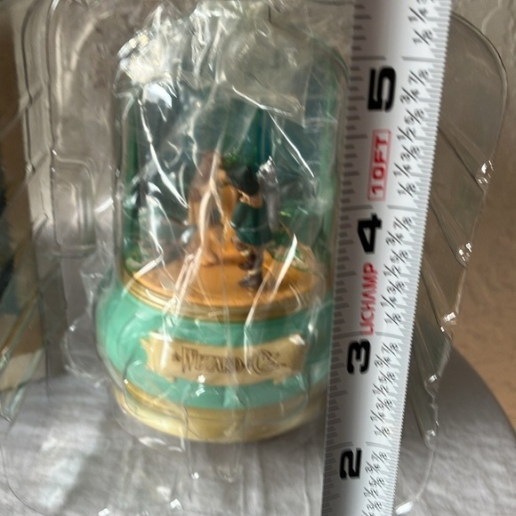 Hallmark: 1996 Keepsake Ornament- Emerald City- The Wizard of Oz- Light, Motion - Picture 9 of 16